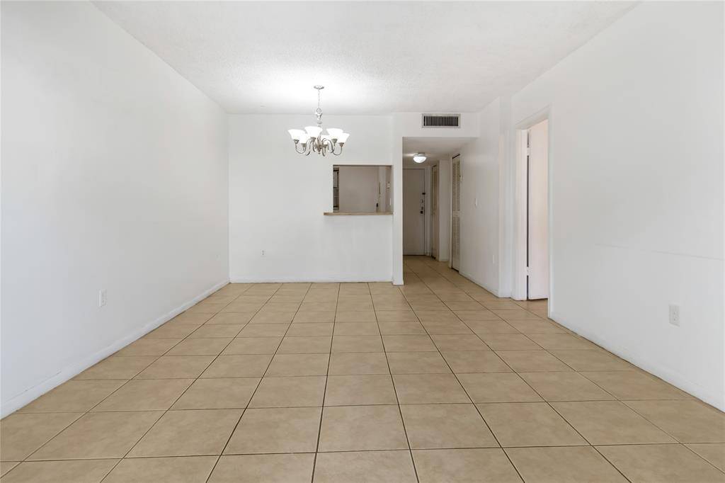 North Miami Beach, FL 33162,16750 NE 10th Ave #126