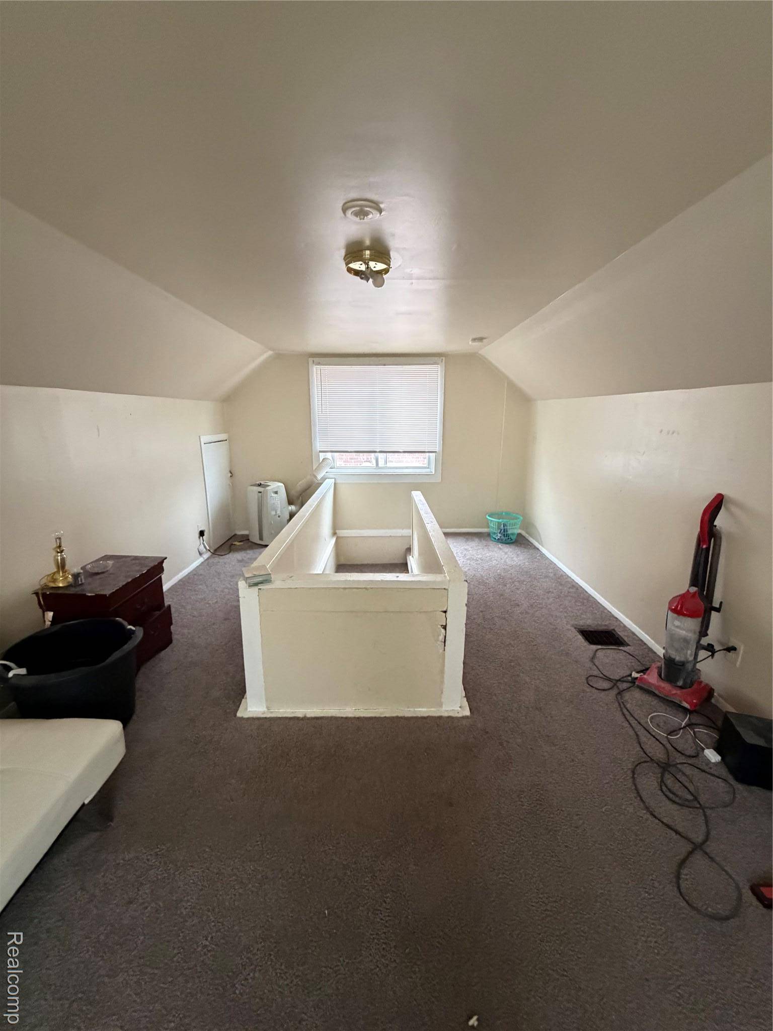 Detroit, MI 48238,15732 manor ST