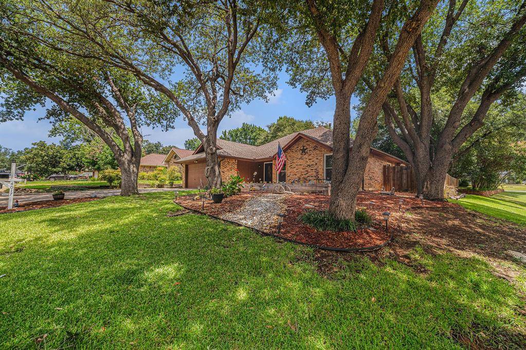 Arlington, TX 76016,4017 Cherryhill Court