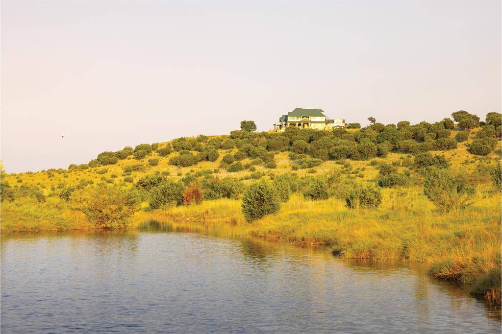 10771 6 Highway, Meridian, TX 76665