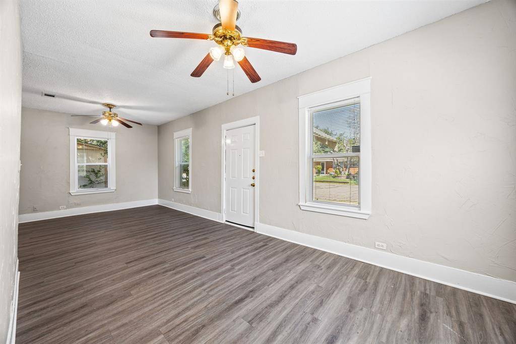 Cleburne, TX 76033,705 Madison Street