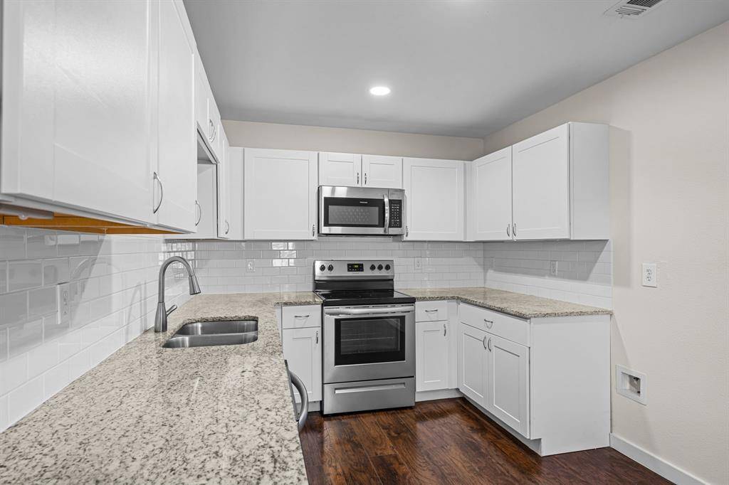 Dallas, TX 75238,11355 Quail Run Street