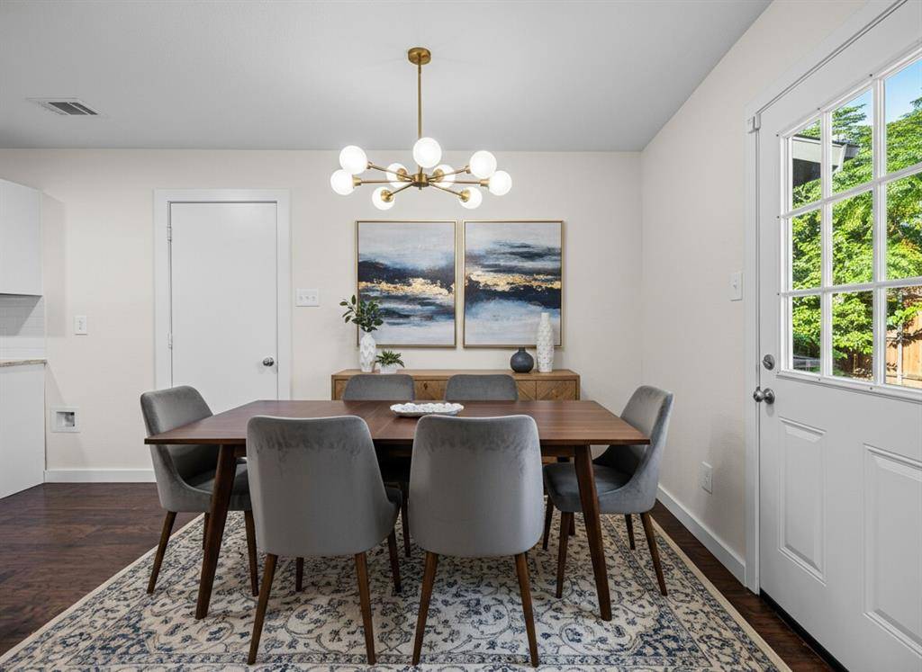 Dallas, TX 75238,11355 Quail Run Street