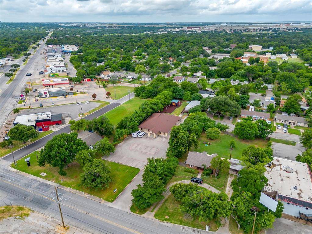 River Oaks, TX 76114,905 Roberts Cut Off