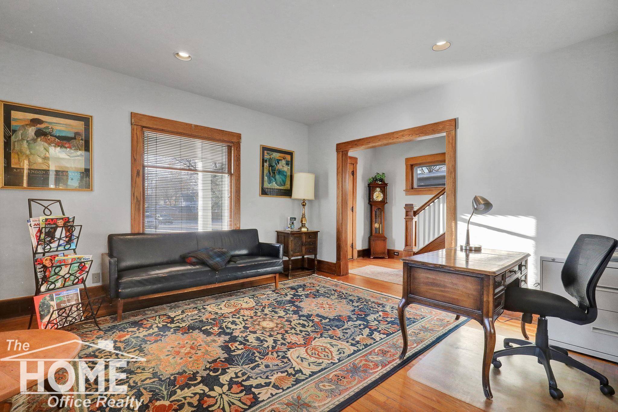 Owosso, MI 48867,318 N Water St ST