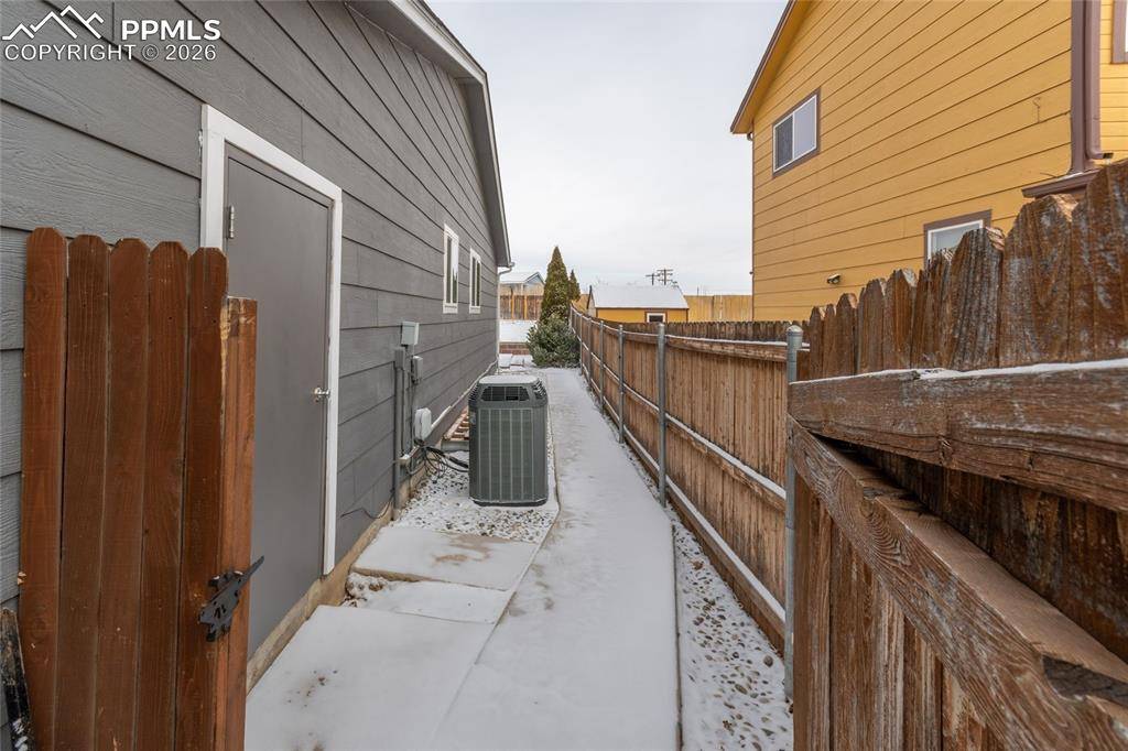 Colorado Springs, CO 80925,8258 Firethorn DR