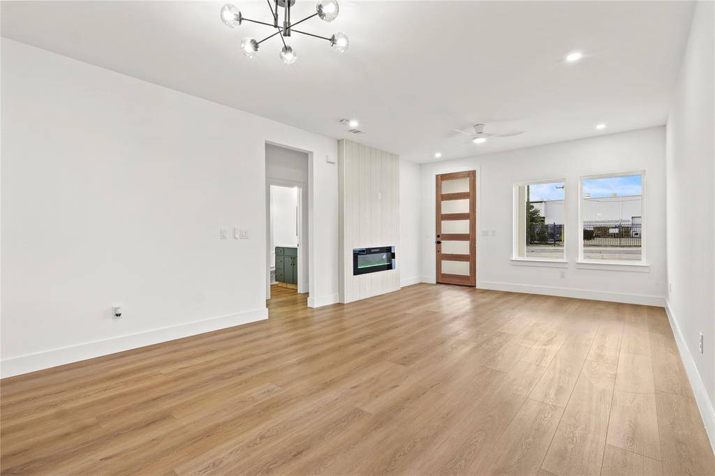 Dallas, TX 75223,3311 S Haskell Avenue