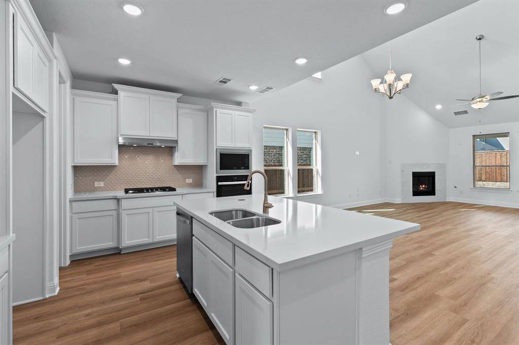 Celina, TX 75009,614 Cork Drive