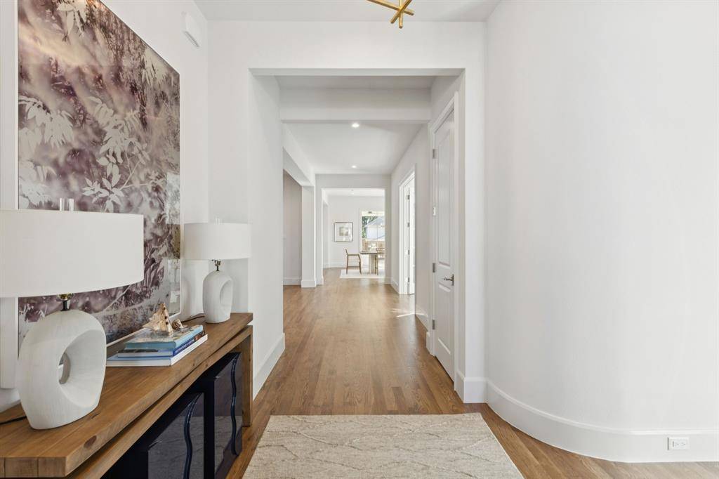 Dallas, TX 75238,9510 Still Creek Lane