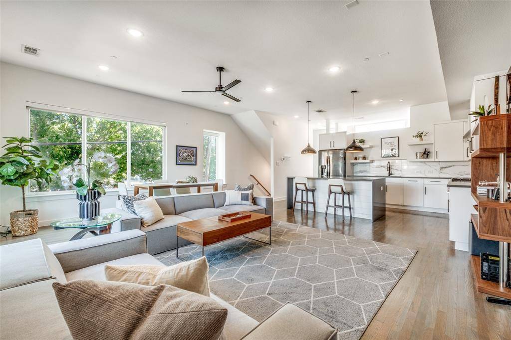 Dallas, TX 75204,1901 N Carroll Avenue #105