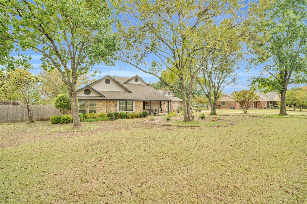 Ovilla, TX 75154,606 Buckboard Street