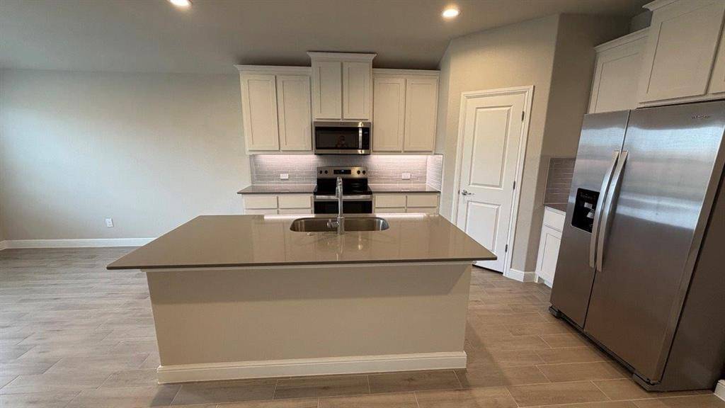 Burleson, TX 76028,1704 RIVER BEND Road