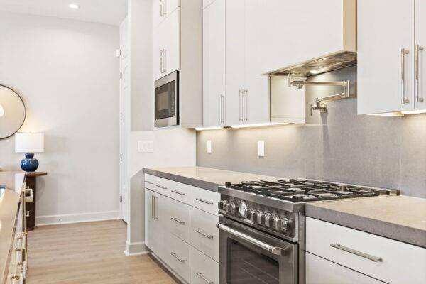 Dallas, TX 75215,1900 S Ervay Street #308