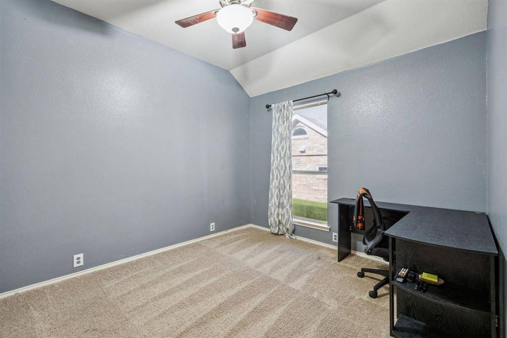 Denton, TX 76210,6828 Crenshaw Lane