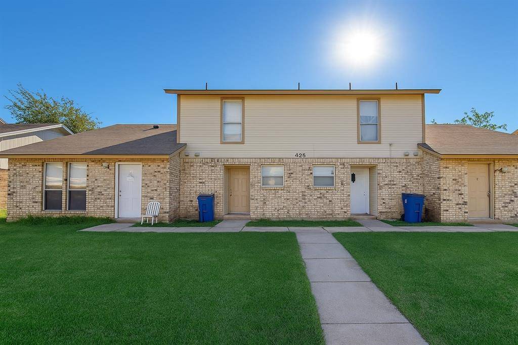 Burleson, TX 76028,425 SW Thomas Street #B