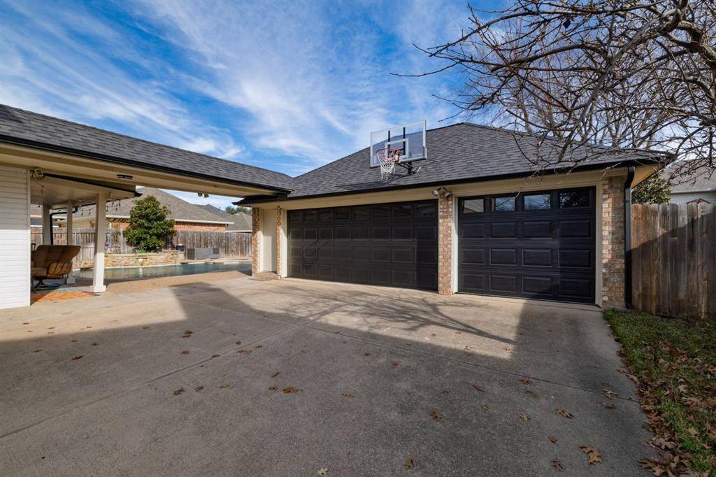 Keller, TX 76248,321 Glen Hollow