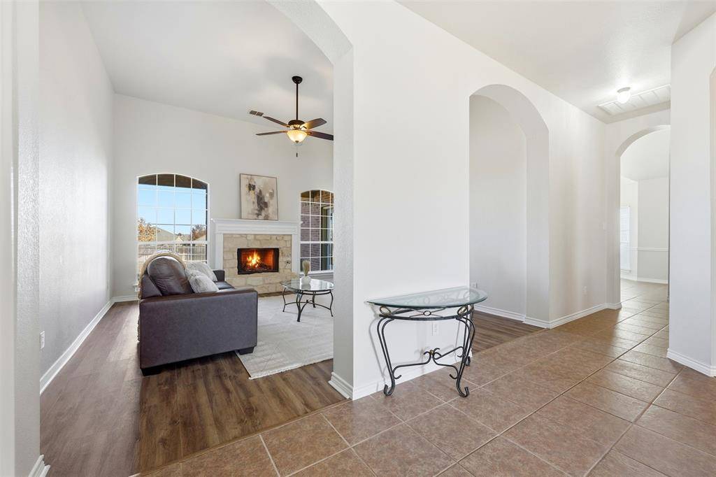 Fort Worth, TX 76052,1524 Desert Hills Drive