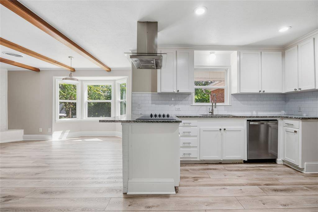 Fort Worth, TX 76133,5313 Keswick Avenue