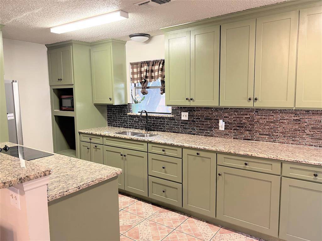 Haltom City, TX 76137,4508 Estes Park Road