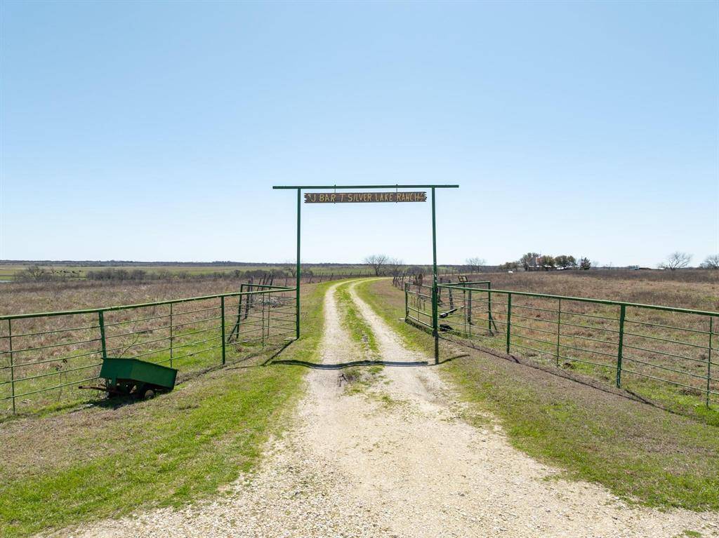 1817 Lcr 182 Road, Coolidge, TX 76635