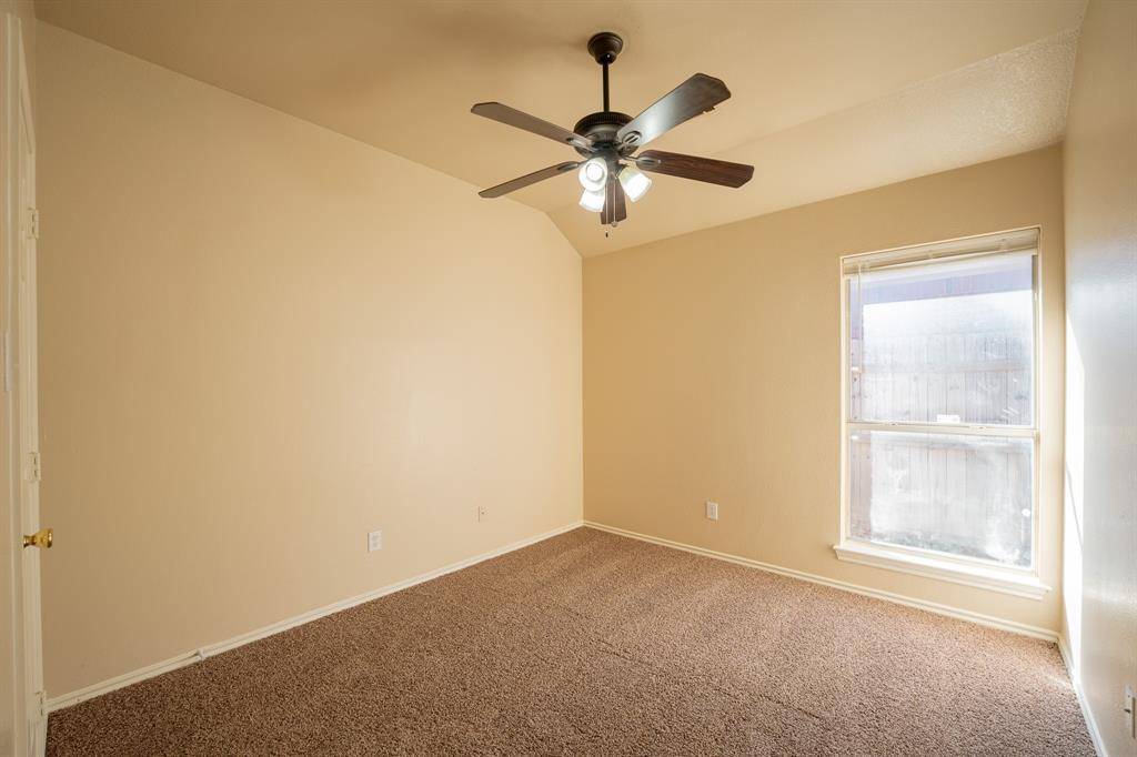 Desoto, TX 75115,515 Starling Drive