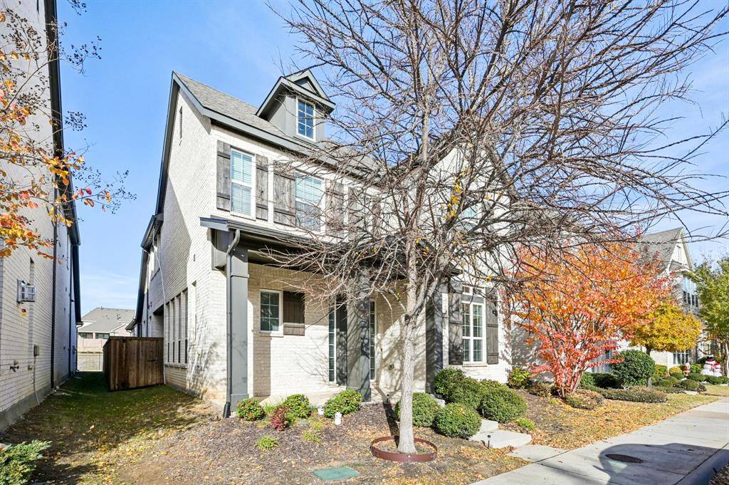 Dallas, TX 75252,8039 Copper Way