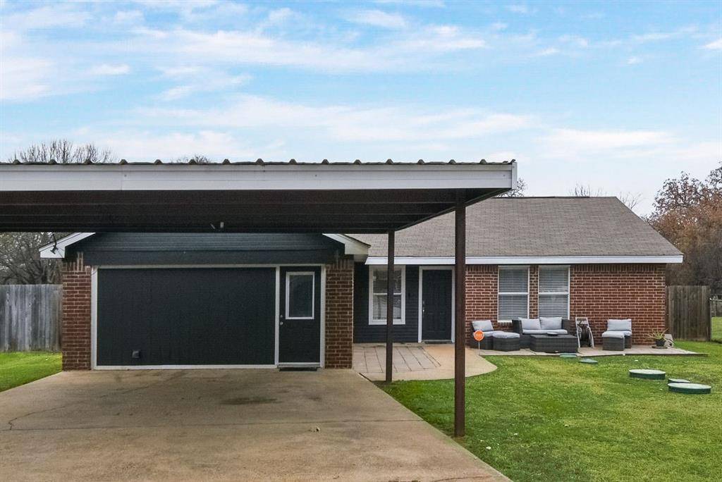 Granbury, TX 76049,708 Shady Grove Drive