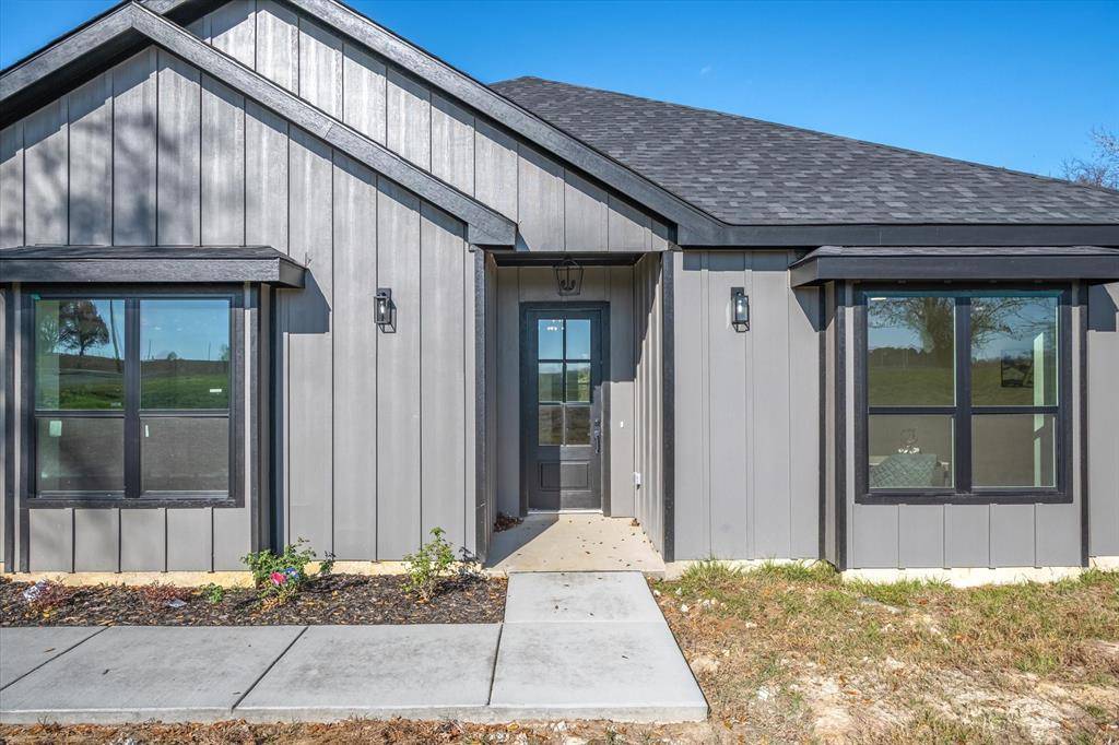 Van, TX 75790,21010 Fm 1805