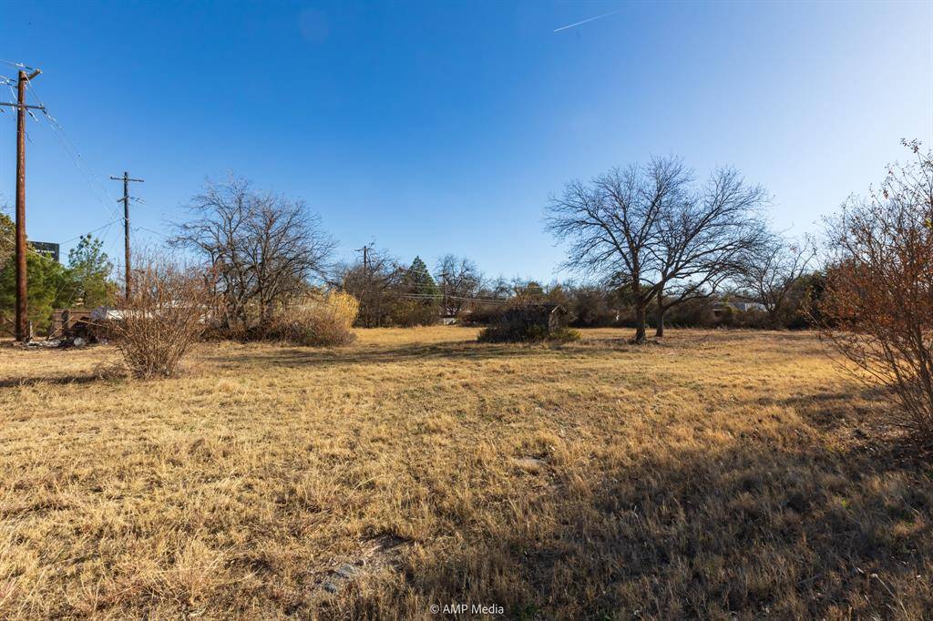 Clyde, TX 79510,309 S Access Road