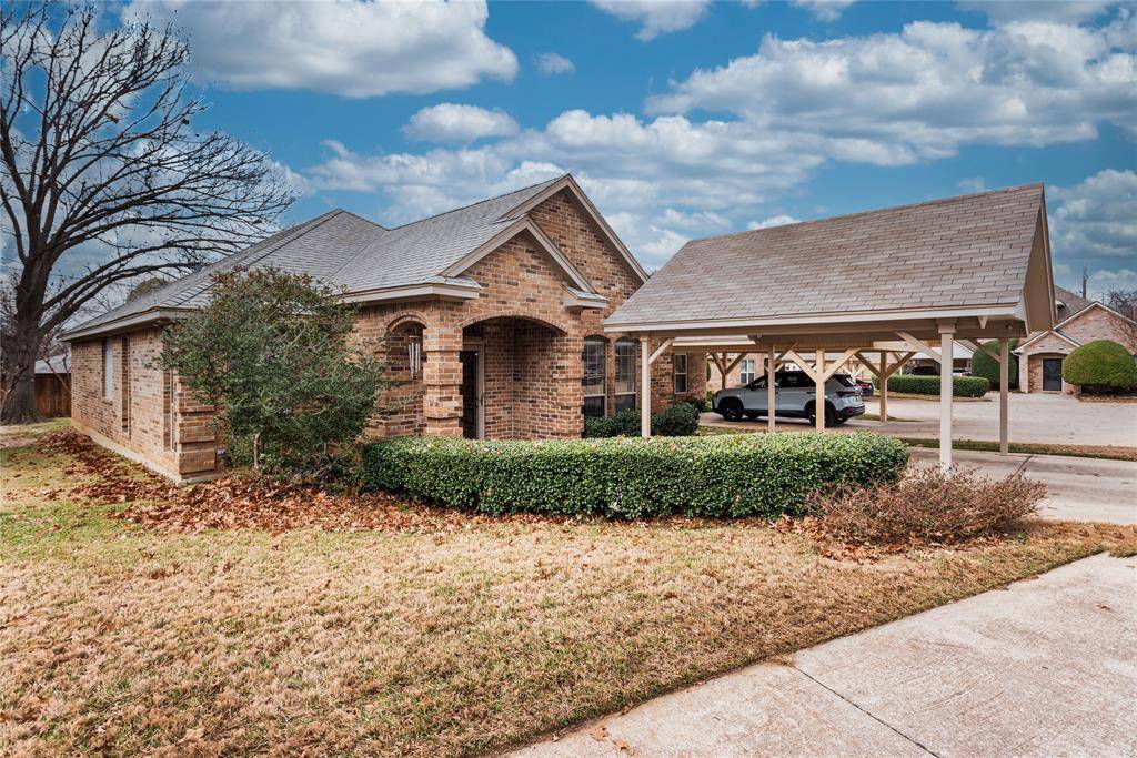 Arlington, TX 76015,2881 Inniswood Circle