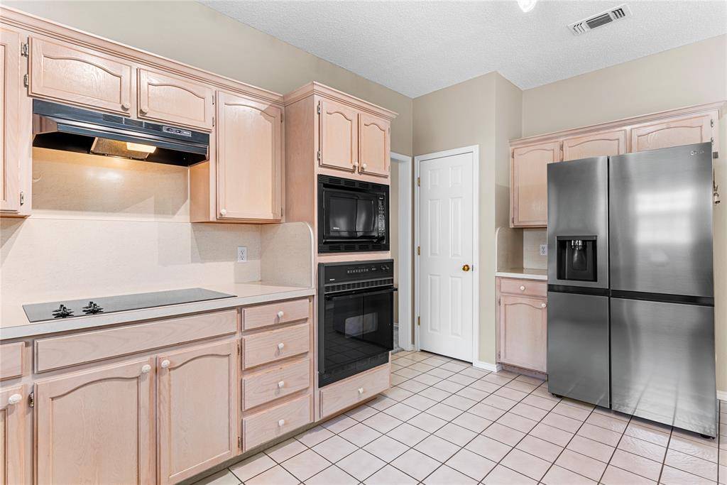 Arlington, TX 76015,2881 Inniswood Circle