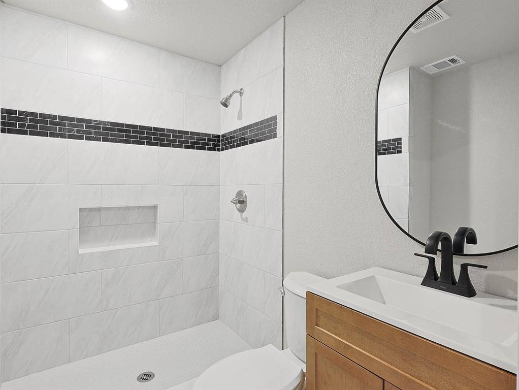 Fort Worth, TX 76119,5011 Miller Avenue