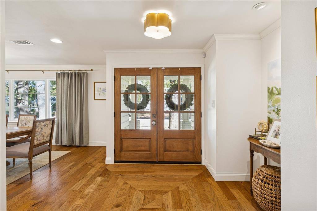 Fort Worth, TX 76109,3124 Tanglewood Trail