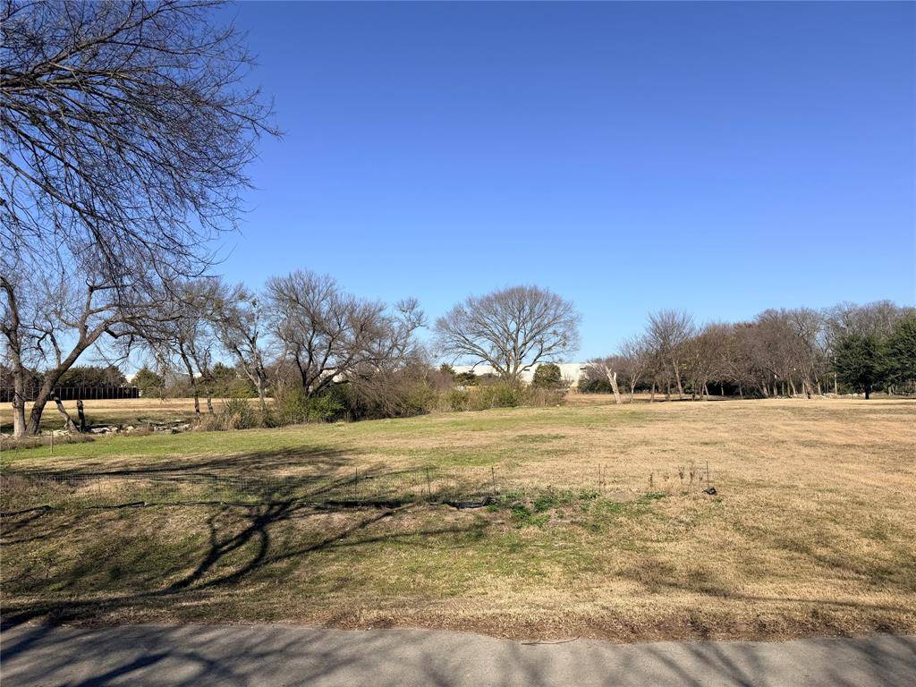 539 Winston Drive, Desoto, TX 75115