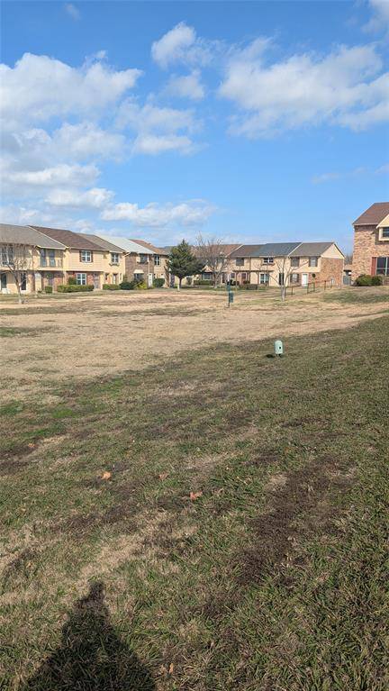 Grand Prairie, TX 75052,3 E Townhouse Lane #26