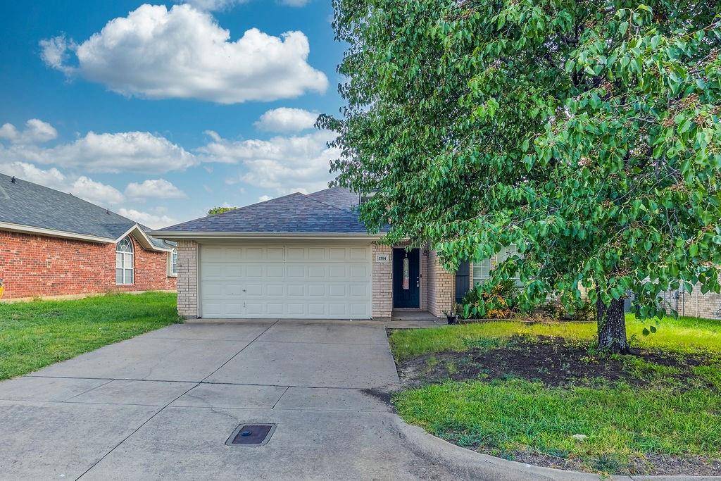 Fort Worth, TX 76137,3704 Staghorn Circle N