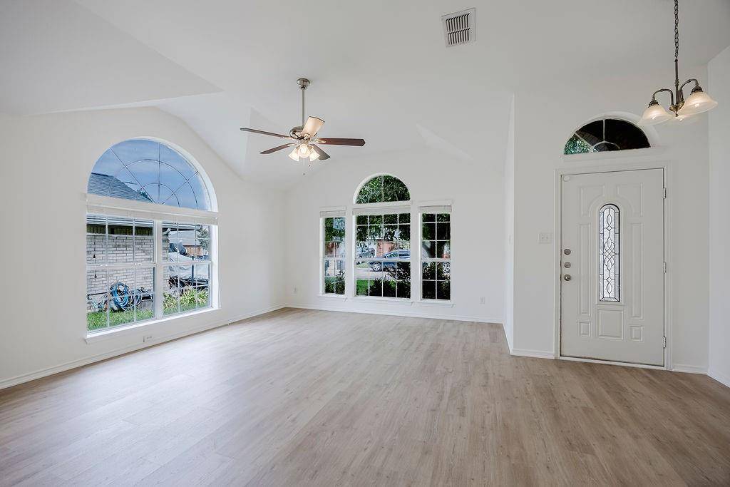 Fort Worth, TX 76137,3704 Staghorn Circle N