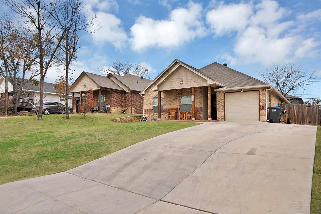 Fort Worth, TX 76106,2511 Chester Avenue