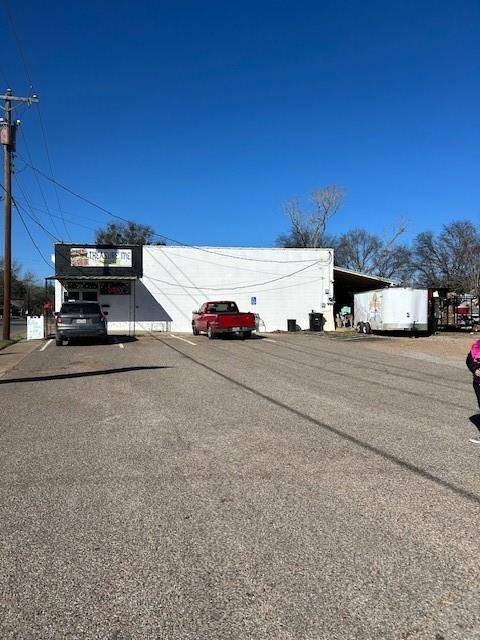 Cleburne, TX 76033,504 Granbury Street