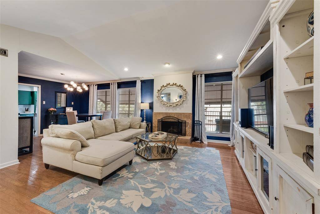 Dallas, TX 75230,10588 High Hollows Drive #281