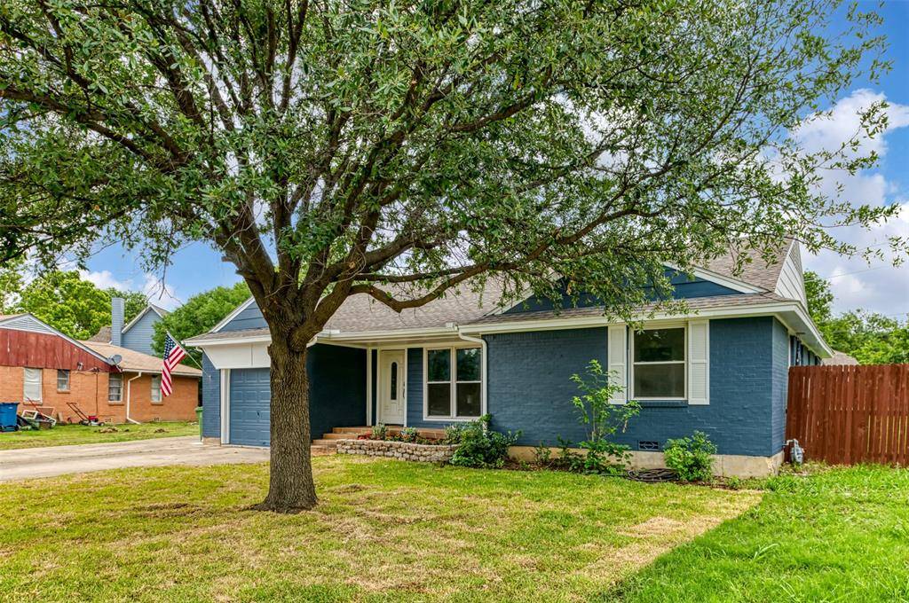 Grapevine, TX 76051,1413 Hill Street
