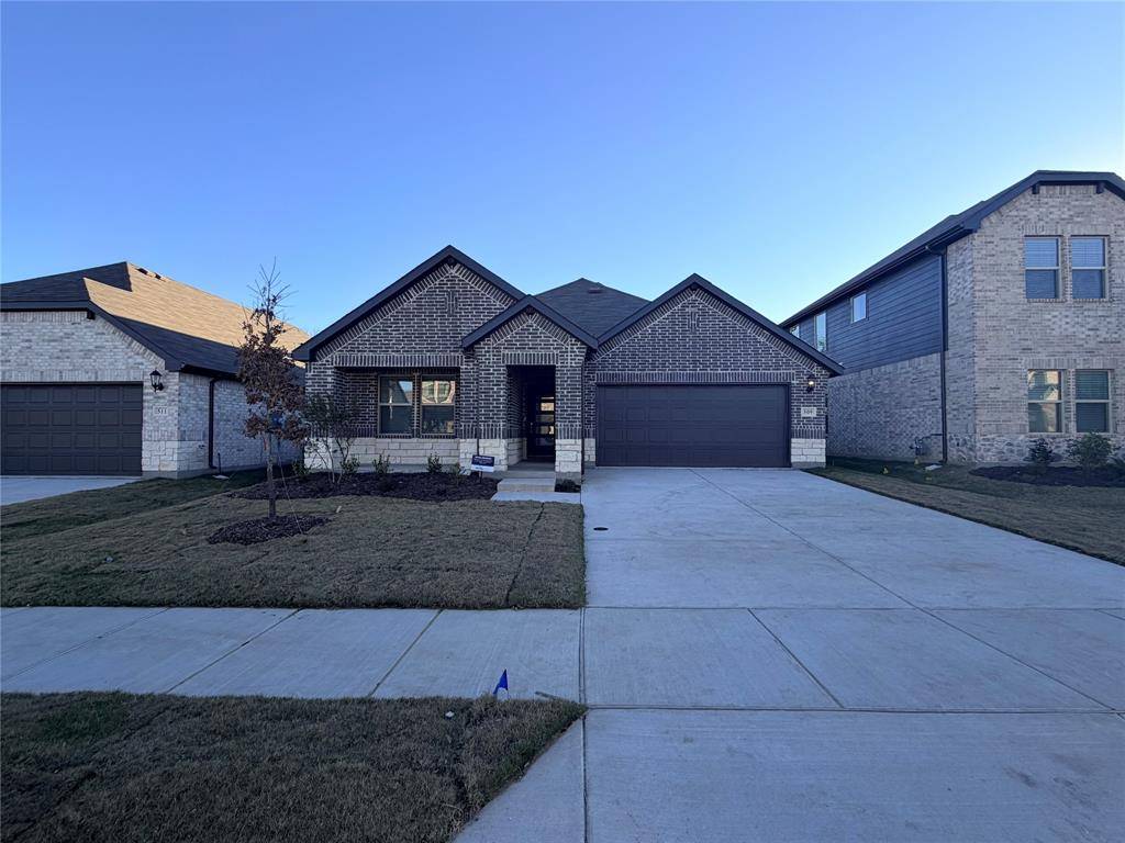 Mckinney, TX 75069,509 Midnight Oak Drive