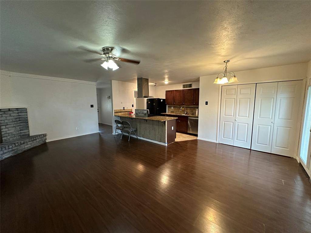 Allen, TX 75002,910 Sunny Slope Drive