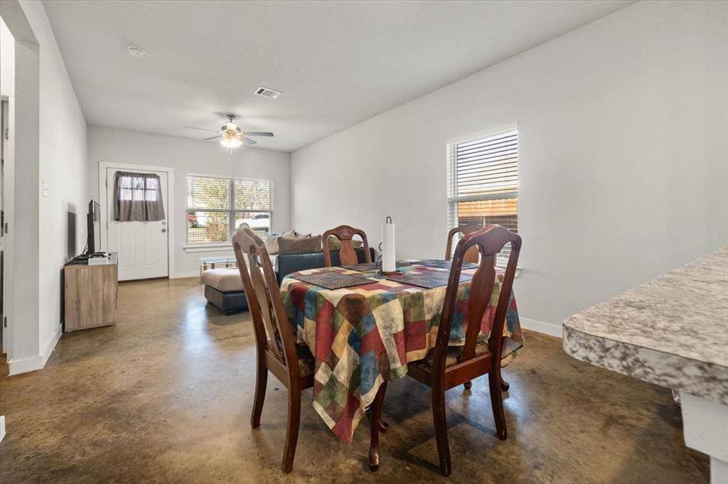 Alvarado, TX 76009,213 S Baugh Street