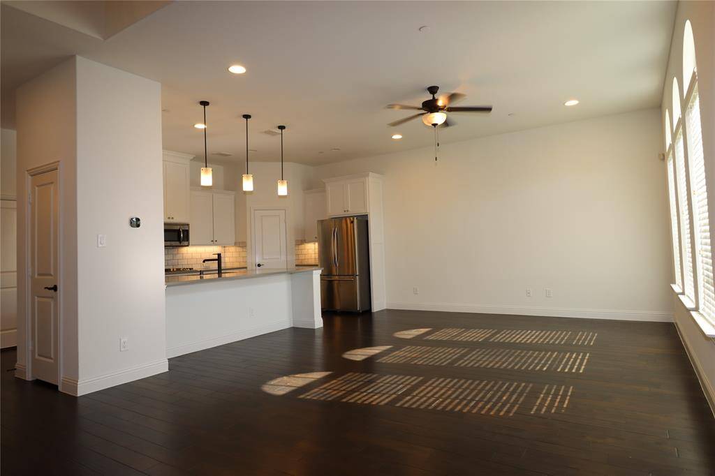 Carrollton, TX 75010,2401C Cort Drive #C