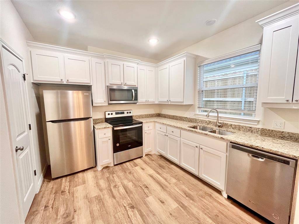 Denison, TX 75021,523 E Hanna Road