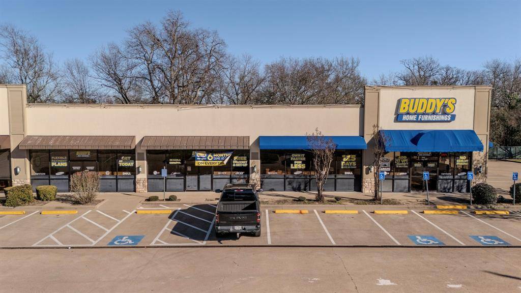 220 Crestway Drive, Athens, TX 75751