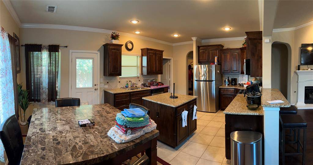 Denton, TX 76208,4805 Green River Drive