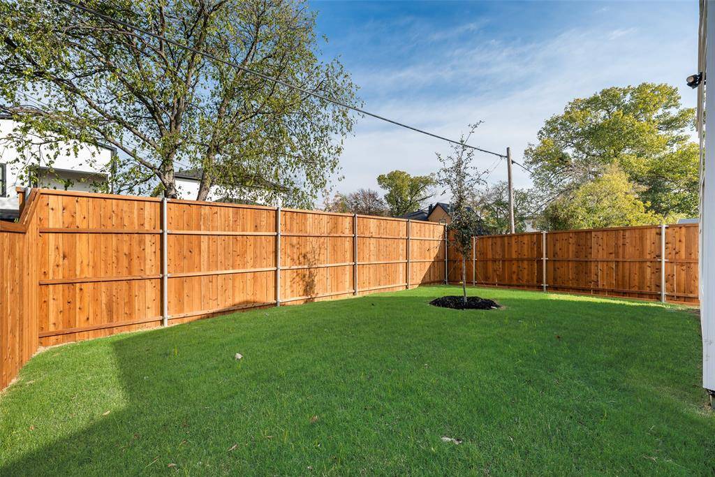 Dallas, TX 75212,1967 Leath Street