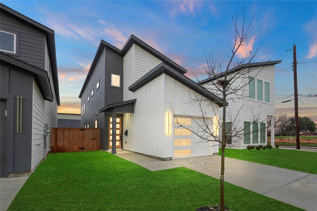 Dallas, TX 75215,6112 Carlton Garret Street